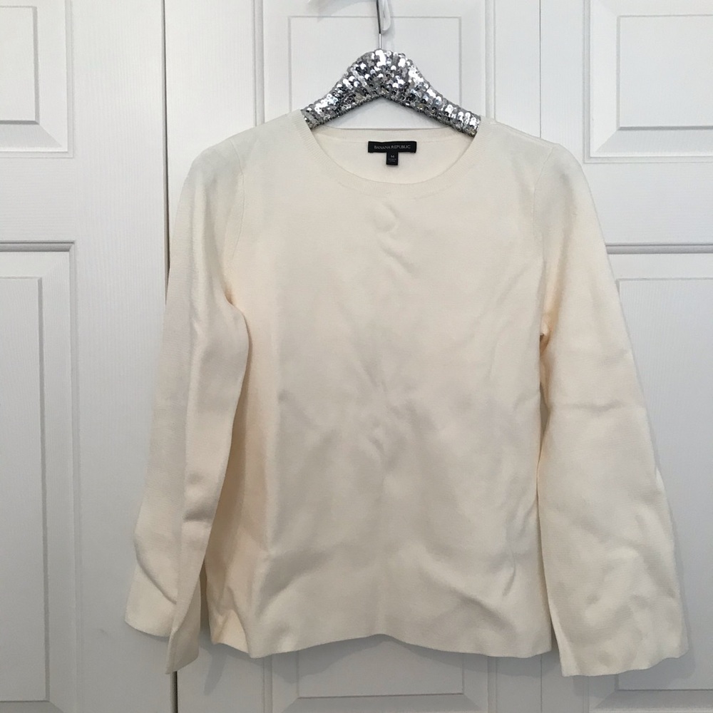 Banana Republic Ivory Bell Sleeve Sweater  M